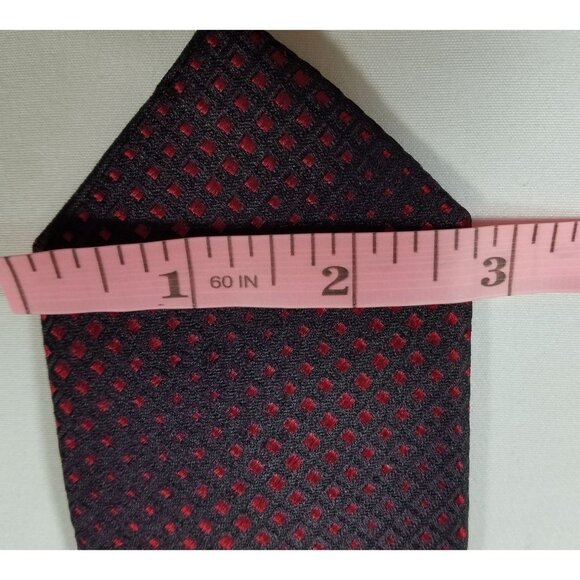 Alfani Mens Necktie Silk deep reds black tie 2.75" wide 60" long - Picture 7 of 8